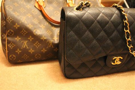 louis vuitton wallet vs chanel wallet|Chanel vs Louis Vuitton review.